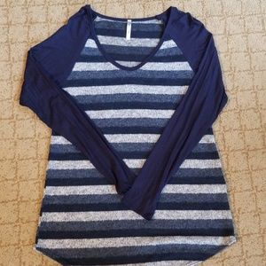 Goo Yoo Ladies tunic